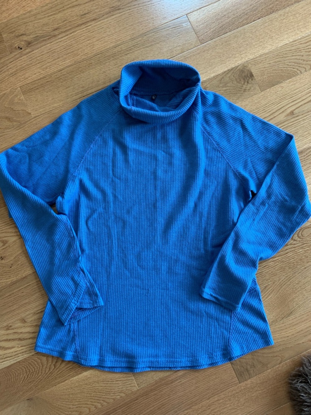 Kuhl Women's Blue Waffle Knit Turtleneck